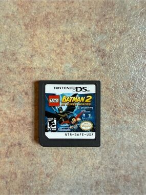 Nintendo DS LEGO Batman 2: DC Super Heroes Game Card - Black